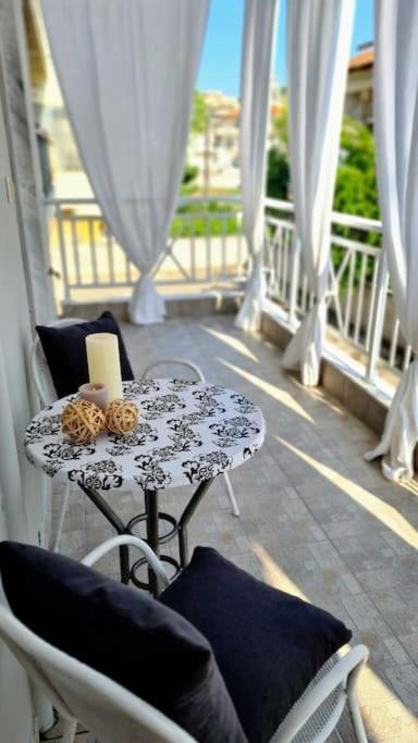 Ivanna Apartment Nea Moudania Bagian luar foto
